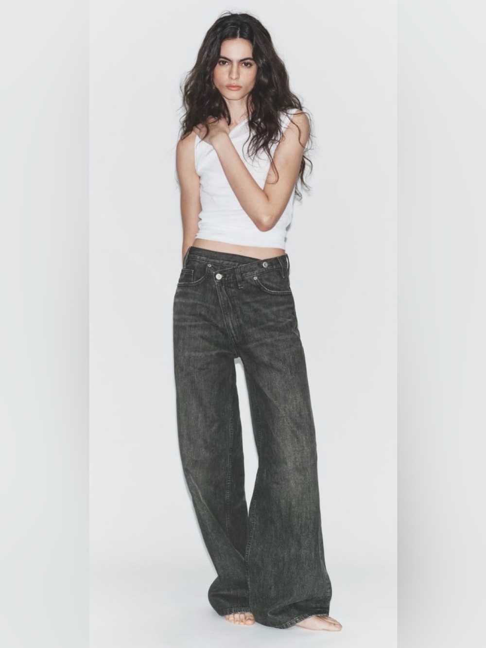 Zara Crossover Waistband Jeans – Black Wash – Size 10
